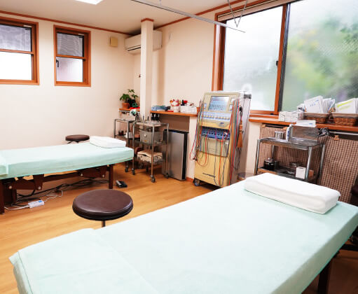 施術ベッド
